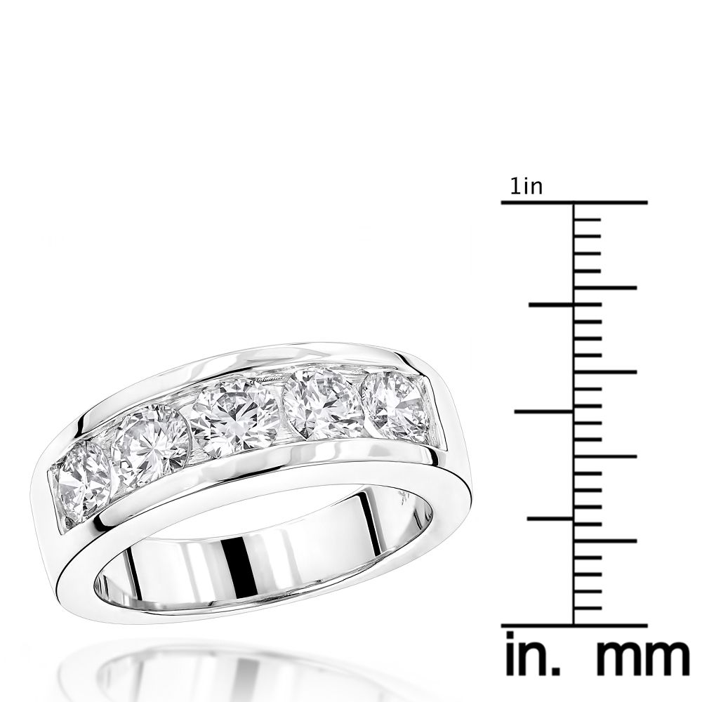 14K Gold & 2 Carat Round Diamond 5 Stone Wedding Band for Men