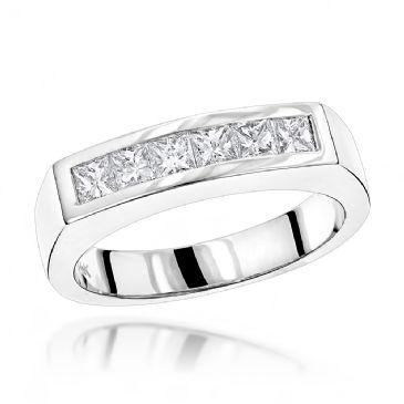 14K Gold & 0.60 Carat Diamond Wedding Band for Men