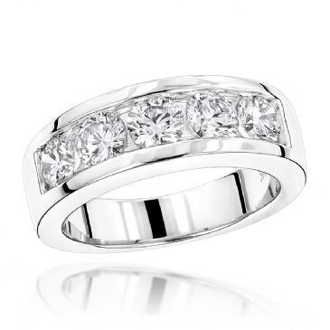 14K Gold & 2 Carat Round Diamond 5 Stone Wedding Band for Men