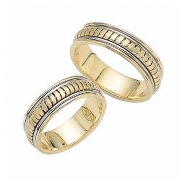 18k Gold His & Hers Two Tone Wedding Band Set 018