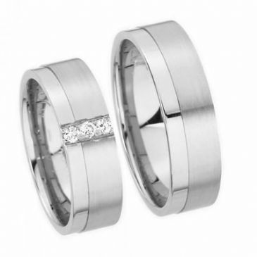 18k His & Hers Gold 0.09ctw. Diamond 140 Wedding Band Set HH14018K