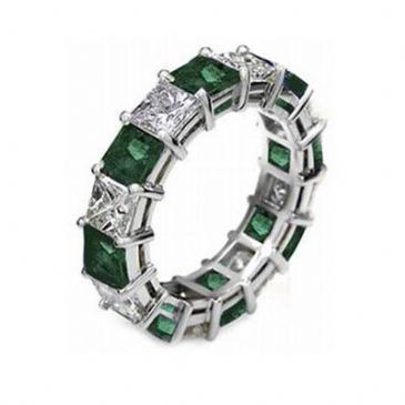 18k Shared Prong 2.70 Carat Emerald & Diamond Eternity Band