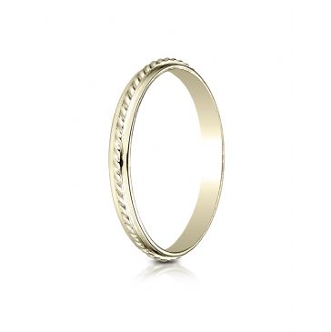 14k Yellow Gold 2mm High Polished Rope Center Design Band