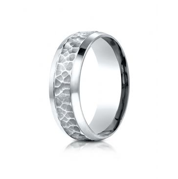 18k White Gold 7.5mm Comfort Fit Hammered Finish Beveled Edge Design Band