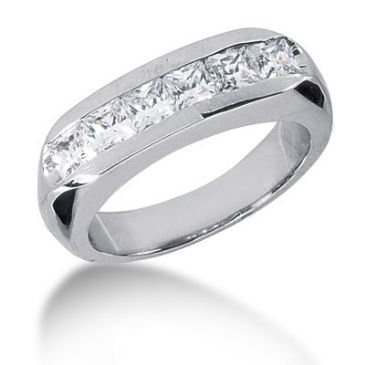Exquisite Platinum & 1.62 Carat Diamond Wedding Ring for Men