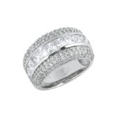 18K White Gold Princess Centred Diamod Anniversary Band (4.00ctw.)