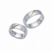 950 Platinum and 18K Gold His & Hers Two Tone 0.05 ct Diamond Wedding Band Set 019