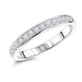 Excellent Thin 14k Gold & 0.3 Carat Diamond Wedding Band for Women